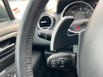 Peugeot 5008 I Minivan 1.6 HDi FAP 110KM 2011 Peugeot 5008 AUTOMAT NAWIGACJA KLIMATYZACJA PARKTRONIC TEMPOMAT HAK GWARA, zdjęcie 18