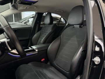 Mercedes Klasa C W206 Limuzyna 1.5 200 204KM 2022 Mercedes-Benz Klasa C AMG Line Kamera 360 Ambiente CarPlayAndroid Auto, zdjęcie 8