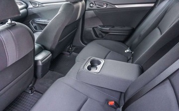 Honda Civic X Hatchback 5d 1.5 VTEC Turbo 182KM 2019 Honda Civic 1.5 182KM CVT Sport Plus Szyber Virtual cockpit Zawiesz. adapt, zdjęcie 11
