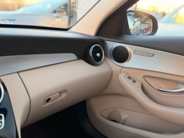 Mercedes Klasa C W205 Kombi 200 184KM 2017 Mercedes-Benz Klasa C Tylko 77000km Jak nowy Panorama 2.0 Benzyna, zdjęcie 24