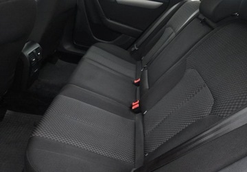 Volkswagen Passat B7 Variant 1.4 TSI BlueMotion 122KM 2011 Volkswagen Passat 1.4 TSI 122KM 6Bieg.Nowy Rozrz.Navi.Hak Grzanie Klimatr., zdjęcie 36