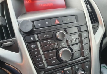 Opel Astra J Hatchback 5d 1.4 Turbo ECOTEC 120KM 2012 Opel Astra GTC Bi-Xenon Serwis GetHelp 1.4 Benzyna 120KM, zdjęcie 12