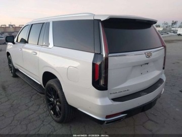 Cadillac Escalade III 2021 Cadillac Escalade Esv Premium Luxury 2021 6.2 Benzyna 420KM, zdjęcie 3