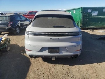 Porsche Cayenne III 2024 Porsche Cayenne Porsche Cayenne S, od ubezpieczalni 4.0 Benzyna 468KM, zdjęcie 2