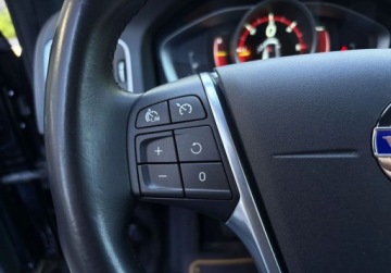 Volvo V60 I Kombi Facelifting 2.0 D4 DRIVE-E 190KM 2016 Volvo V60 D4 200KM SKORY POLESTAR gwarancja manual BEZWYPADKOWY, zdjęcie 22