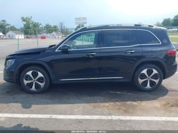 Mercedes GLB 2024 Mercedes-Benz GLB 250 4Matic 2024 2.0l 2.0 Benzyna 221KM, zdjęcie 2