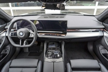 BMW Seria 5 G90-91 Touring 2.0 520d 197KM 2026 BMW 520 xDrive Limuzyna - Dostępne od ręki!, zdjęcie 15