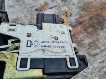 JAGUAR S-TYPE ZÁMEK DVEŘE LEVÝ ZADNÍ