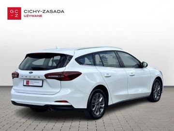Ford Focus IV Kombi Facelifting 1.0 EcoBoost 125KM 2023 Ford Focus SalonPL 1.0 125KM Combi Titanium Climatronic Tempomat LED VAT23, zdjęcie 4