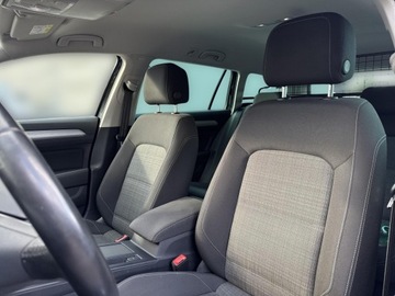 Volkswagen Passat B8 Variant Facelifting 2.0 TDI SCR 150KM 2021 Volkswagen Passat Variant Business 2.0 TDI SCR 150, zdjęcie 11