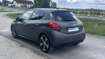 Peugeot 208 I Hatchback 5d Facelifting 1.2 PureTech 110KM 2015 Peugeot 208 Raty 1.2 benz 110KM GT-LINE Pol skora Klimatronic led Gwaran, zdjęcie 37