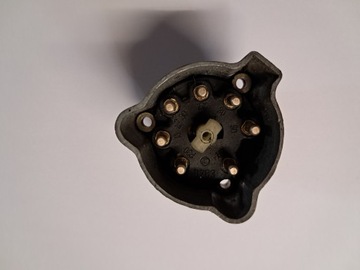 KOSTKA STACYJKI MERCEDES W123 W124 7PIN 1264620093