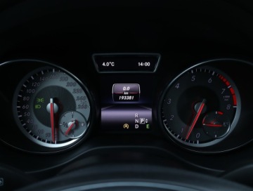 Mercedes CLA C117 Shooting Brake 2.0 250 211KM 2015 Mercedes CLA 250 4MATIC, Salon Polska, Serwis ASO, zdjęcie 10