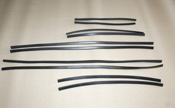 Уплотнители стекол передних окон и задних дверей FSO Warszawa M20 223