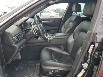 Maserati Levante 2021 Maserati Levante S 2021 3.0l 3.0 Benzyna 424KM, zdjęcie 7