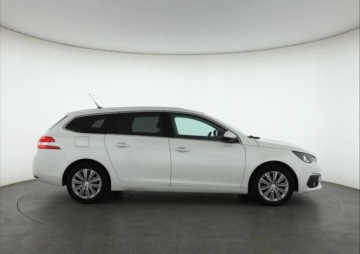 Peugeot 308 II SW Facelifting 1.2 PureTech 130KM 2019 Peugeot 308 1.2 PureTech, Salon Polska, Automat, zdjęcie 5