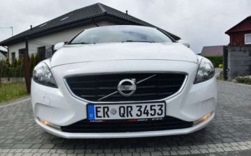 Volvo V40 II Cross Country D2 115KM 2014 Volvo V40 1.6D 2014r Klima Tempomat Sprowadzony Oplacony 1.6 Diesel 115KM, zdjęcie 4