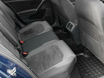 Volkswagen Golf VII Variant Facelifting 2.0 TDI 150KM 2019 Volkswagen Golf SK194RV#2.0 TDI HIGHLINE DSG, zdjęcie 27