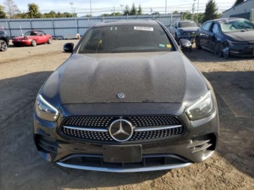 Mercedes Klasa E W213 2021 Mercedes-Benz Klasa E 2021r., E 350 4matic, 2L, od ubezpieczalni 2.0 255KM, zdjęcie 1