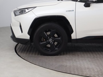 Toyota RAV4 IV MPV Facelifting 2.5 Hybrid 197KM 2018 Toyota RAV 4 2.5 Hybrid, Salon Polska, Serwis ASO, zdjęcie 13