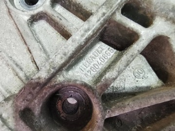 RENAULT MODUL 1.5 DCI UCHYCENÍ MOTORU DRŽÁKY DRŽÁK 8200408663