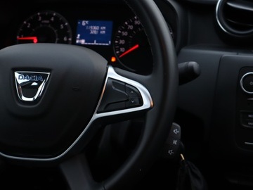Dacia Duster II SUV 1.0 TCe 101KM 2019 Dacia Duster 1.0 TCe, Salon Polska, Serwis ASO, zdjęcie 17