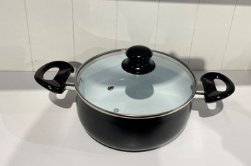 Набор немецких индукционных кастрюль.