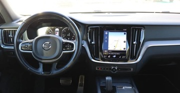 Volvo V60 II  2020 Volvo V60 B4 Diesel AWD R-DESIGN 19714KM Salon PL I Wlasciciel Gwarancja F, zdjęcie 10