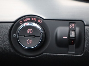 Opel Mokka I SUV 1.7 CDTI ECOTEC 130KM 2014 Opel Mokka 1.7 CDTI, Skóra, Navi, Xenon, Bi-Xenon, zdjęcie 15