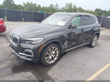 BMW X5 G05 2021 BMW X5 Xdrive 40i 3.0 Benzyna 335KM, zdjęcie 2