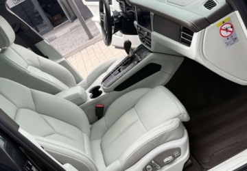 Porsche Macan SUV Facelifting 2.0  245KM 2019 Porsche Macan Porsche Macan 2.0 Benzyna 245KM, zdjęcie 25