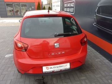 Seat Ibiza IV Hatchback 5d Facelifting 1.2 70KM 2014 Seat Ibiza 1.2 Benzynka, zdjęcie 4