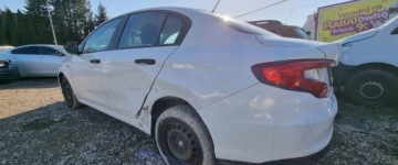 Fiat Tipo II Sedan 1.4 95KM 2018 Fiat Tipo 2018r, SALON POLSKA. 1.4 LPG. Delikatnie uszkodzony lewy tyl. Je, zdjęcie 4