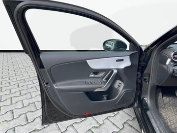 Mercedes Klasa A W177/V177 Sedan Facelifting 1.3 200 163KM 2023 Mercedes-Benz Klasa A A 200 1 wlasciciel Salon Polska FV23 Darmowy Rap, zdjęcie 9