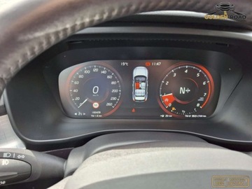 Volvo XC40 Crossover 1.5 T3 163KM 2020 Volvo XC 40 1,5 T3 BENZ 163KM klima elektryka kamera navi alu oplacony 1.5, zdjęcie 13