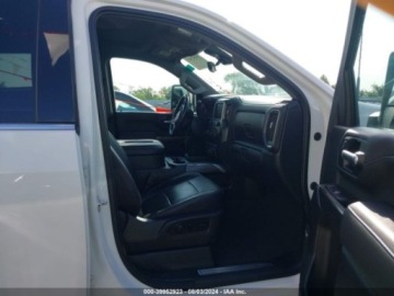 Chevrolet Silverado II 2020 Chevrolet Silverado 2500hd, 2020r., 4x4, 6.6L 6.6 Diesel 445KM, zdjęcie 8