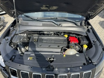 Jeep Compass II SUV 1.4 MultiAir 140KM 2019 Jeep Compass Skóra Klimatronik Kamera HAK, zdjęcie 12