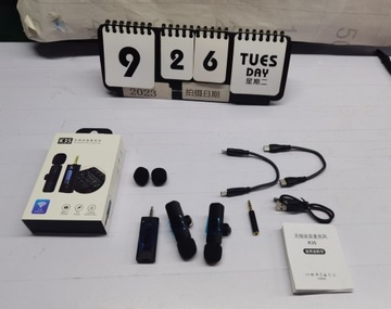 ПЕТЛИЧНЫЙ ДВОЙНОЙ БЕСПРОВОДНОЙ МИКРОФОН С 3 АДАПТЕРАМИ ДЛЯ КАБЕЛЕЙ КАМЕРЫ