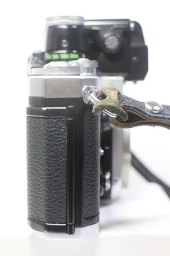 Nikon F2 Photomic DP-1 35mm SLR Film Camera + Nikkor Q Auto 200mm F/4 Lens