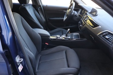 BMW Seria 1 F20-F21 2018 BMW 1 118i, Salon Polska, Automat, Navi, Klima, zdjęcie 8