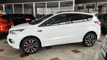 Ford Kuga II SUV Facelifting 2.0 TDCi 150KM 2019 Ford Kuga Ford Kuga 2.0 TDCi ST-LINE Nawigacja Kamera Full led MOZLIWA ZAM, zdjęcie 4