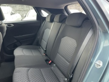 Kia Ceed III Hatchback Facelifting  1.0 T-GDI 120KM 2023 Kia Cee'd Podgrzewanie Kamera Line Asist, zdjęcie 10