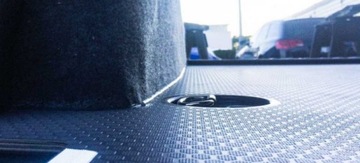 Напольная чашка для автобуса до держателя ремня