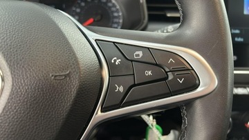 Renault Clio V Hatchback 5d 1.0 TCe 90KM 2022 Renault Clio 1.0 TCE Equilibre, zdjęcie 21