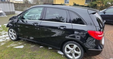Mercedes Klasa B W246 Sports Tourer 200 BlueEFFICIENCY 156KM 2014 MERCEDES B-200 W246 AUTOMAT 7G-DCT Edition 1.6 USZKODZONY! FAKTURA MARŻA!, zdjęcie 19