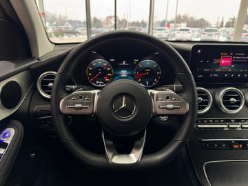 Mercedes GLC C253 SUV Facelifting 2.0 200d 163KM 2022 Mercedes-Benz GLC 200 4-Matic AMG Line / 1 właścic, zdjęcie 14