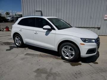 Audi Q5 II SUV 2.0 TFSI 252KM 2018 Audi Q5 Premium 2018 2.0l 2.0 Benzyna 252KM, zdjęcie 4