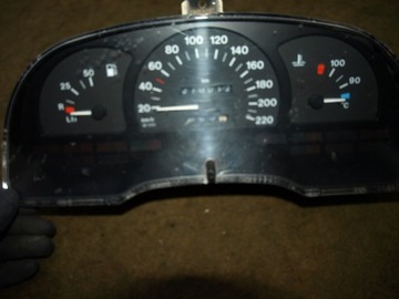 Счетчик часов Opel Astra F 91-02 1.4 Бензин 90452686