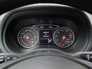 Mercedes Klasa B W246 Sports Tourer Facelifting 1.6 180 122KM 2017 MERCEDES B180, 1,6l benzyna 122KM Automat Niski przebieg: 103,232km, zdjęcie 16