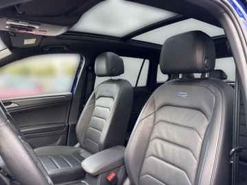 Volkswagen Tiguan II SUV R 2.0 TSI 320KM 2023 Volkswagen Tiguan TSI 4Motion 320KM R Harman Kardon Area View Hak FV23, zdjęcie 11